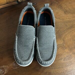 Boys Anchors Edge Bay Jimmy casual slip-on shoes in grey canvas, Size 5